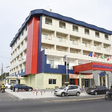 Hotel Royal Palace Douala Buitenkant foto